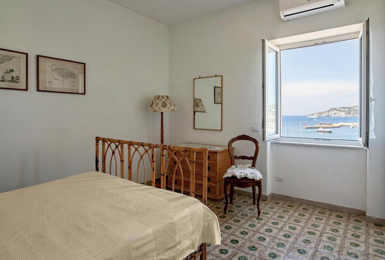 Il Torrione Sul Mare G1 Apartment Forio  Exterior photo